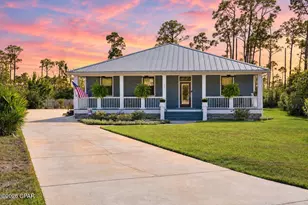 207 Stingray Ln, Port Saint Joe, FL 32456 - Photo 1