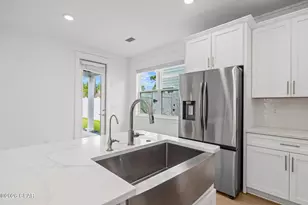 717 Longpoint Wy, Panama City Beach, FL 32407 - Photo 15