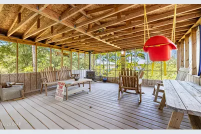 1234 Hampshire Boulevard, Chipley, FL 32428 - Photo 9