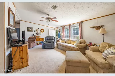 1234 Hampshire Boulevard, Chipley, FL 32428 - Photo 15