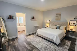 11925 Camellia St, Fountain, FL 32438 - Photo 9