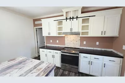 11925 Camellia Street, Fountain, FL 32438 - Photo 5