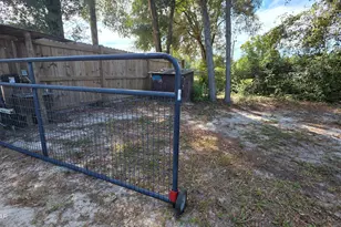 11925 Camellia St, Fountain, FL 32438 - Photo 35