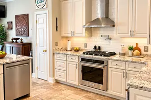 817 Dolphin Dr, Panama City Beach, FL 32408 - Photo 23