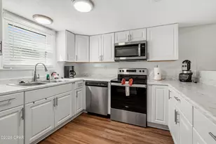 339 Mercedes Ave, Panama City, FL 32401 - Photo 5