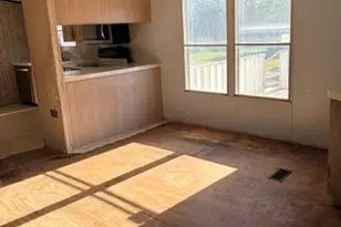 7013 Northwood St, Youngstown, FL 32466 - Photo 7