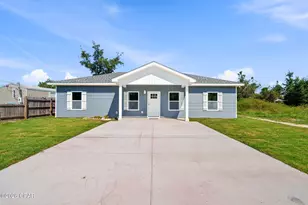 3715 E 13th Ct, Panama City, FL 32404 - Photo 3