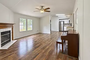 3216 Boone Dr, Vernon, FL 32462 - Photo 5