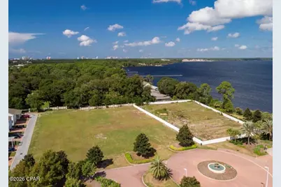 2400 Grandiflora Boulevard, Panama City, FL 32408 - Photo 5