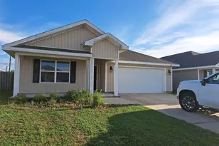 207 Ryder Ln, Panama City, FL 32404 - Photo 1