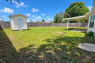 504 Tammy St, Lynn Haven, FL 32444 - Photo 11