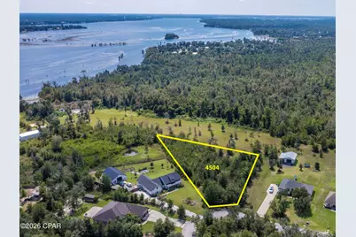 4504 Tender Creek Cove, Southport, FL 32409 - Photo 3