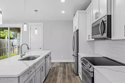 8429 Warner Place, Panama City, FL 32408 - Photo 9
