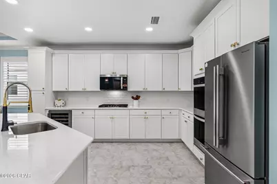 9421 Escape Avenue, Panama City Beach, FL 32413 - Photo 13