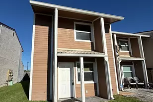 124 Cheri Ln, Panama City, FL 32404 - Photo 1