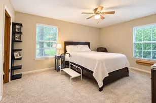 4662 The Oaks Dr, Marianna, FL 32446 - Photo 11