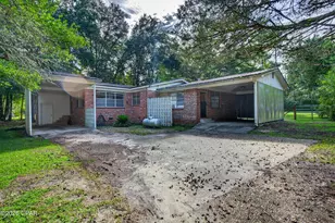 750 Palmer Dr, Caryville, FL 32427 - Photo 9