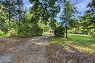 750 Palmer Dr, Caryville, FL 32427 - Photo 77