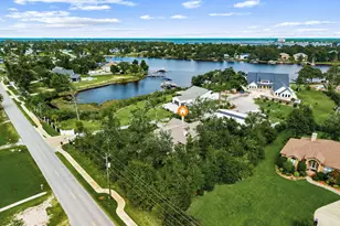 1010 E 8th St, Lynn Haven, FL 32444 - Photo 41
