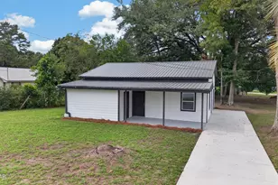 5491 Brown St, Graceville, FL 32440 - Photo 35