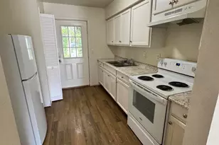 5807 Butler Dr, Panama City, FL 32404 - Photo 7