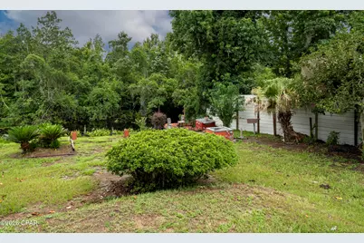 10447 Miller Circle, Youngstown, FL 32466 - Photo 37