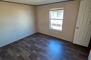2725 E 19th St, Panama City, FL 32405 - Photo 5