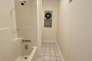 3701 W 22nd Pl, Panama City, FL 32405 - Photo 11