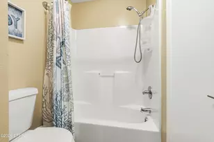 174 W Leslie Ln, Panama City Beach, FL 32407 - Photo 25