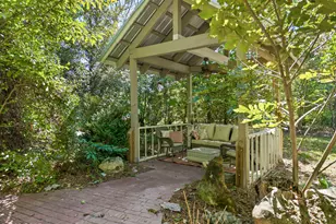 2825 Jackson Bluff Rd, Marianna, FL 32446 - Photo 35