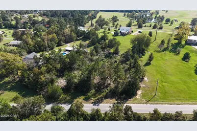 4593 Meadowview Road, Marianna, FL 32446 - Photo 7