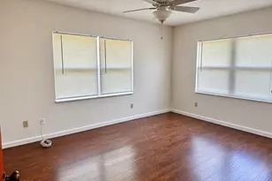 329 W 34th Pl, Panama City, FL 32405 - Photo 7