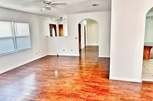 329 W 34th Pl, Panama City, FL 32405 - Photo 5