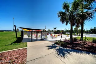 715 W 17th St, Panama City, FL 32405 - Photo 17