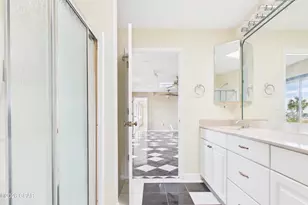 103 Sunset Cir, Port Saint Joe, FL 32456 - Photo 9