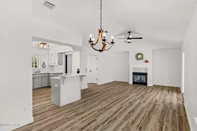 916 Wyoming Avenue, Lynn Haven, FL 32444 - Photo 7
