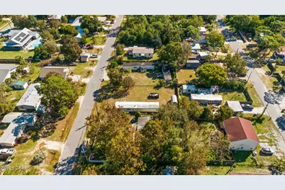 8515 Estrella Street, Panama City, FL 32408 - Photo 25