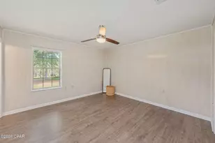 727 Wrights Creek Rd, Caryville, FL 32427 - Photo 19