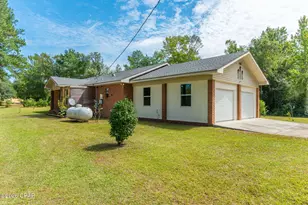 727 Wrights Creek Rd, Caryville, FL 32427 - Photo 33