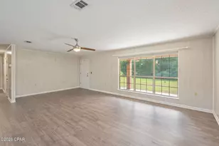 727 Wrights Creek Rd, Caryville, FL 32427 - Photo 5