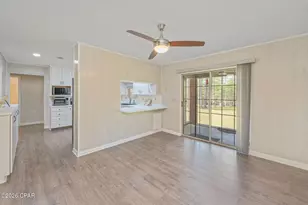 727 Wrights Creek Rd, Caryville, FL 32427 - Photo 9
