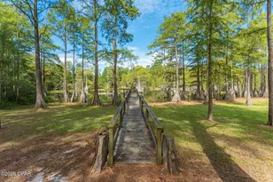 727 Wrights Creek Rd, Caryville, FL 32427 - Photo 37