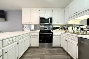 17462 Front Beach Rd, Panama City Beach, FL 32413 - Photo 13