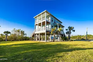 111 12th St, Mexico Beach, FL 32456 - Photo 9
