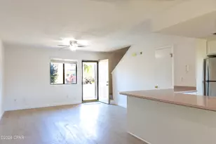 142 Robin Ln, Panama City Beach, FL 32407 - Photo 5