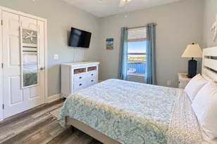 9860 S Thomas Dr, Panama City Beach, FL 32408 - Photo 25