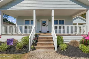 915 Twentieth St, Port Saint Joe, FL 32456 - Photo 7