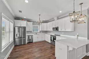 915 Twentieth St, Port Saint Joe, FL 32456 - Photo 15