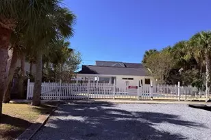1004 15th St, Mexico Beach, FL 32456 - Photo 15