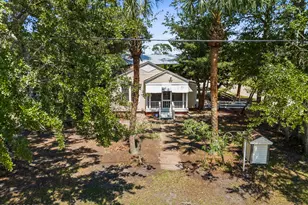 1033 Mc Clelland Ave, Port Saint Joe, FL 32456 - Photo 3